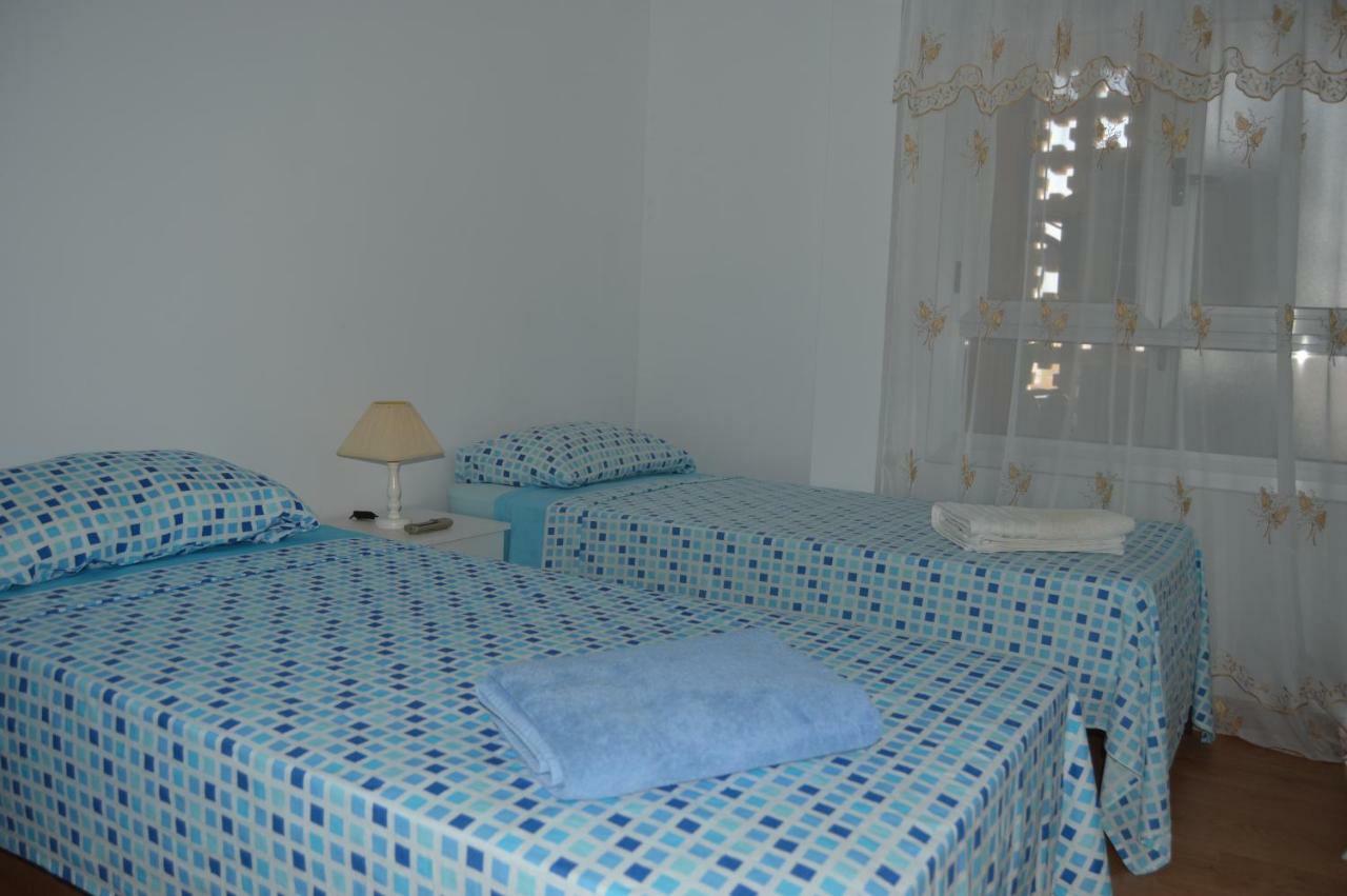 Apartment First Line Beach إل كامبيلو المظهر الخارجي الصورة