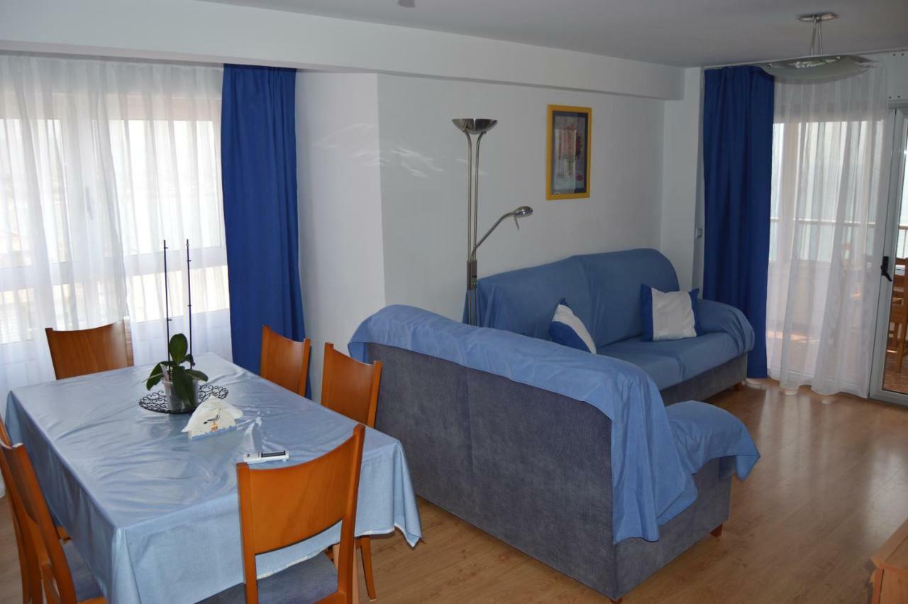 Apartment First Line Beach إل كامبيلو المظهر الخارجي الصورة