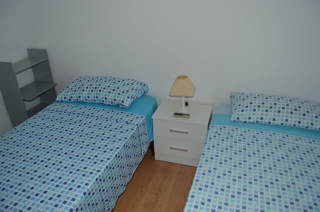 Apartment First Line Beach إل كامبيلو المظهر الخارجي الصورة
